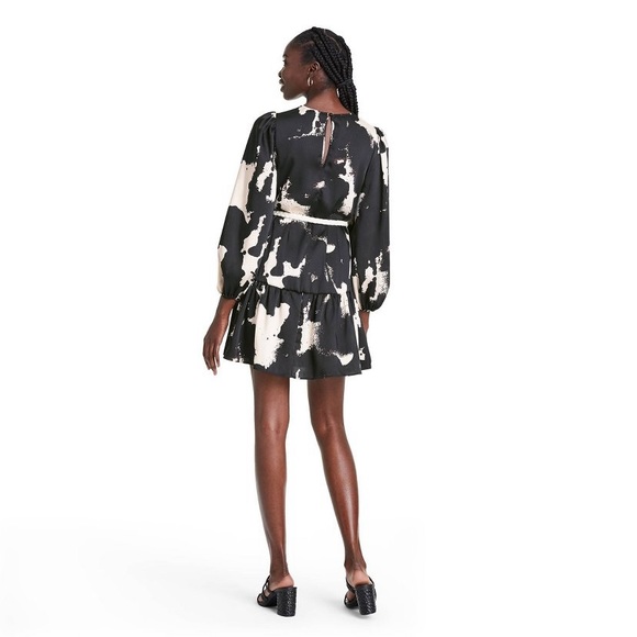 Long Sleeve Rope Belt Tiered Dress - Picture 2 of 9